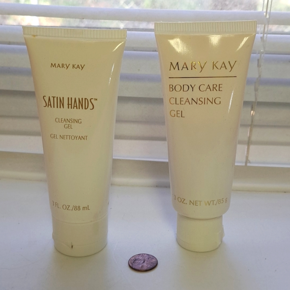 Lot of 2 Mary Kay cleansing gel